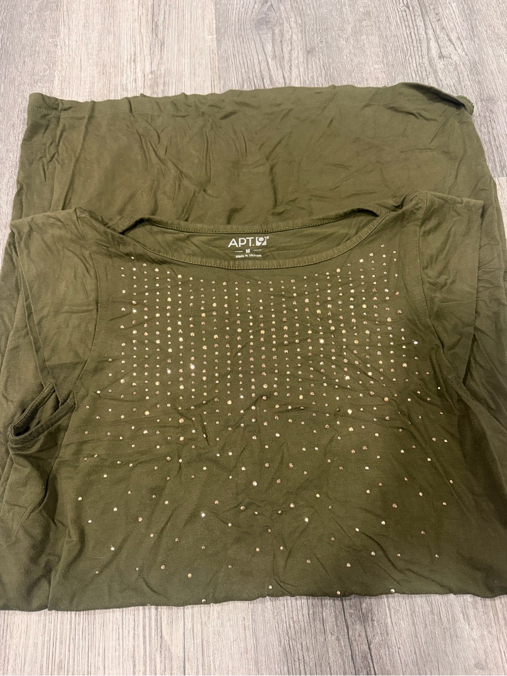 Apt. 9 Olive Green Short Sleeve Top with Stud Accents